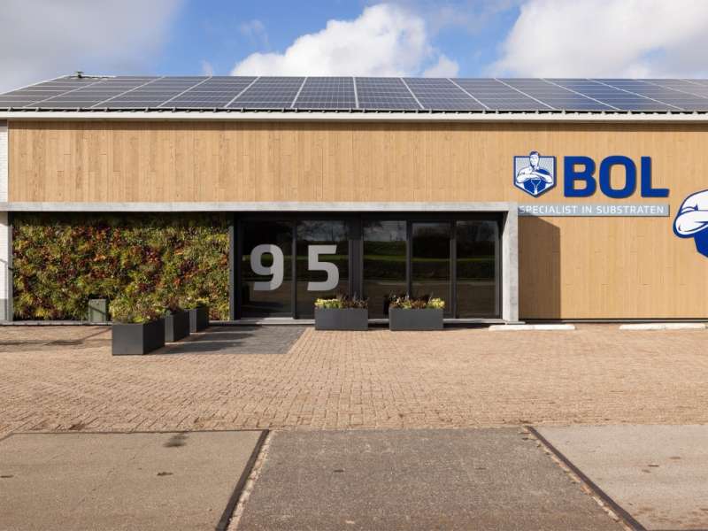 Moderne en toekomstbestendige uitbreiding potgrondbedrijf