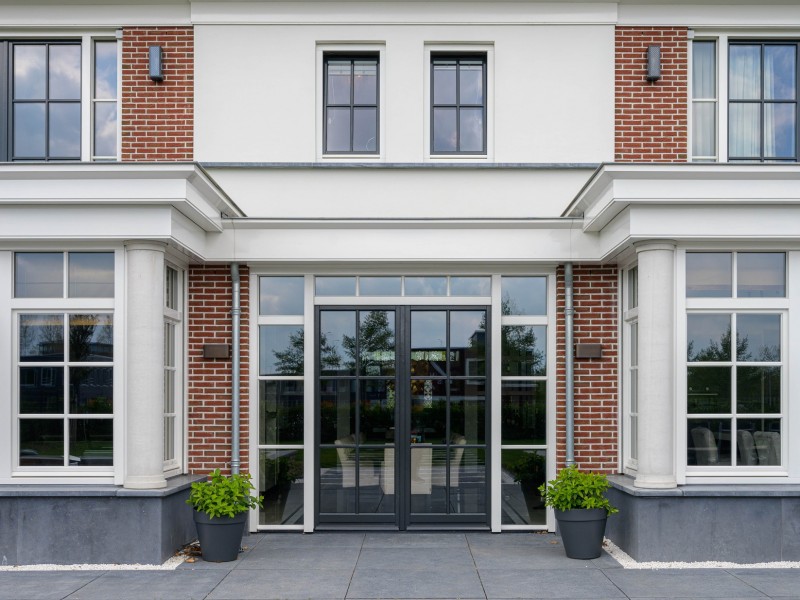 Stijlvolle, statige villa